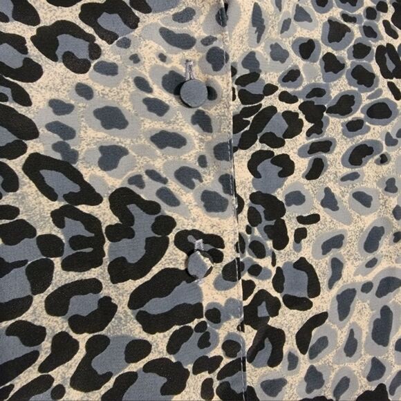 VINTAGE Voir Collection 90s Animal Print Blouse Size XL - Picture 8 of 9